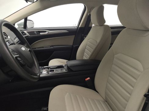 Used 2018 Ford Fusion S image 17