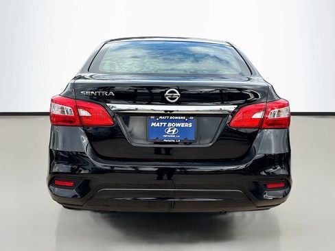Used 2019 Nissan Sentra S image 6