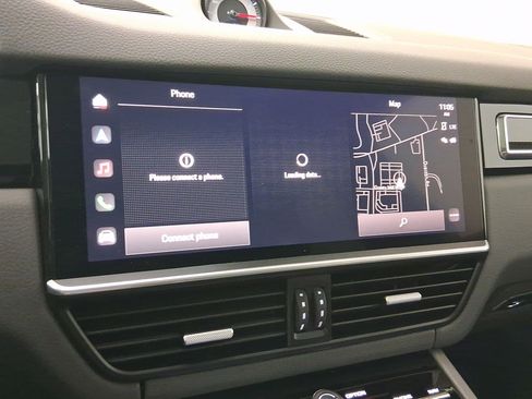 Certified 2023 Porsche Cayenne Coupe image 25