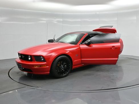 Used 2006 Ford Mustang GT Premium RWD image 20