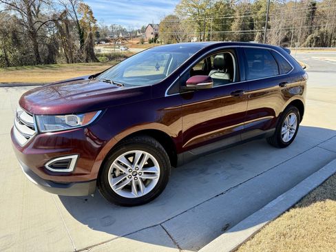 Used 2017 Ford Edge SEL w/ Equipment Group 201A image 7