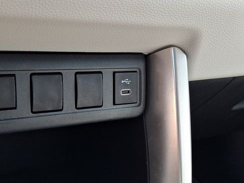 Certified 2023 Toyota Corolla Cross LE FWD image 24