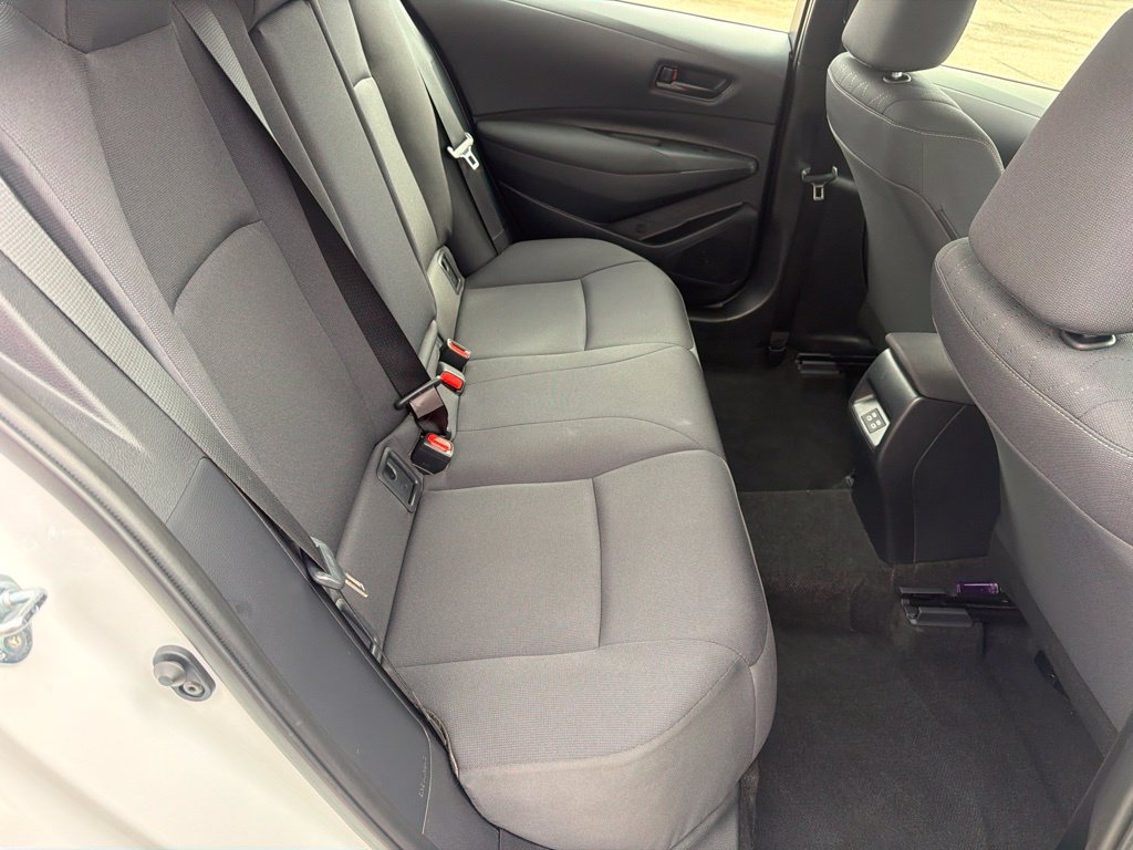 Used 2025 Toyota Corolla LE FWD image 49