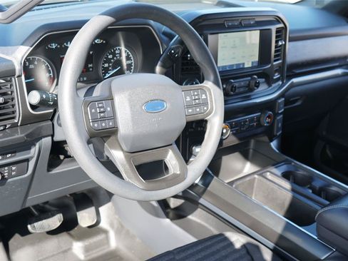 Used 2021 Ford F150 XL w/ STX Appearance Package RWD image 9