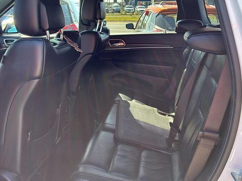 Used 2014 Jeep Grand Cherokee Limited image 4