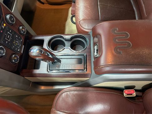 Used 2013 Ford F150 King Ranch w/ King Ranch Luxury Pkg AWD/4WD image 30