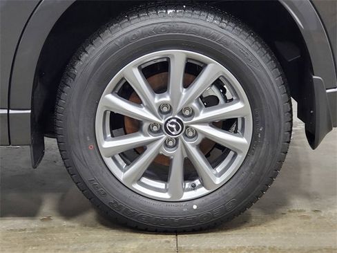 New 2025 MAZDA CX-5 AWD 2.5 S w/ Preferred Package image 9