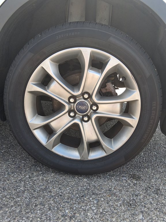 Used 2015 Ford Escape SE FWD image 28