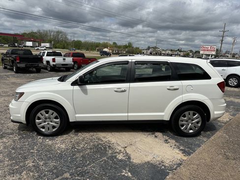 Used 2015 Dodge Journey American Value Package w/ Flexible Seating Group FWD image 6