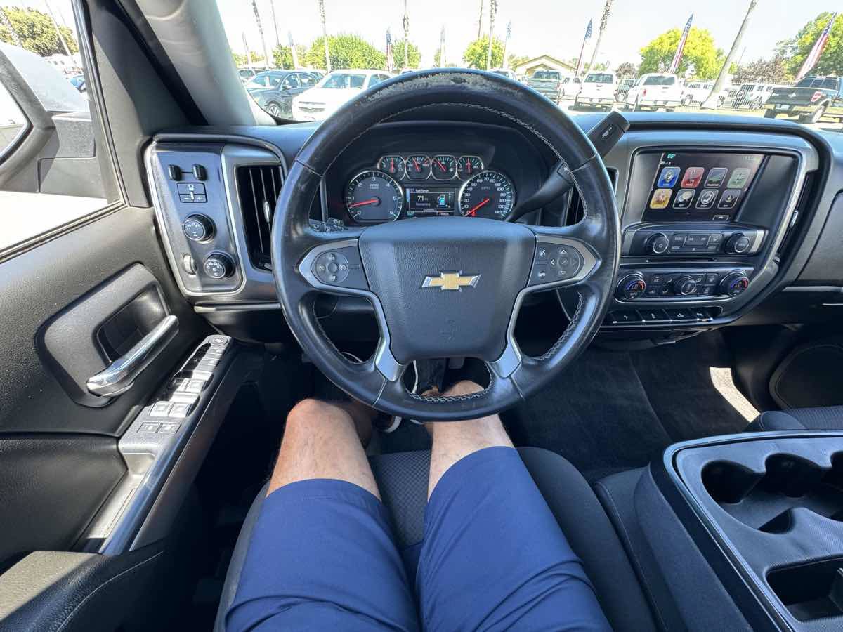 Used 2018 Chevrolet Silverado 1500 LT w/ All Star Edition AWD/4WD image 32