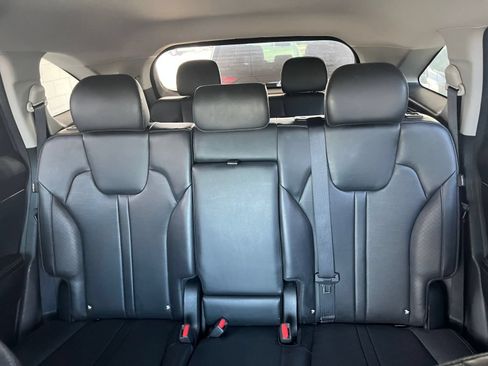 Used 2024 Kia Sorento S FWD image 40