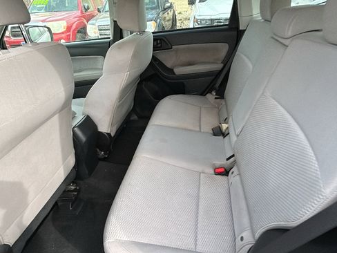 Used 2018 Subaru Forester 2.5i Premium image 18