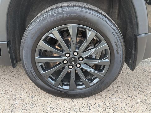 Used 2023 Chevrolet Traverse RS w/ LPO, Floor Liner Package AWD/4WD image 43