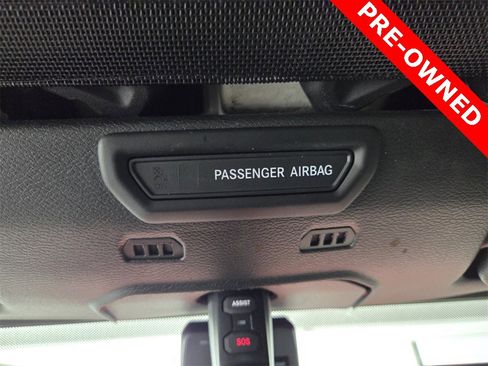 Used 2018 Jeep Wrangler Unlimited Rubicon w/ Dual Top Group image 28