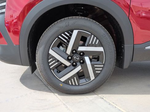 New 2026 Nissan Kicks SV FWD image 9