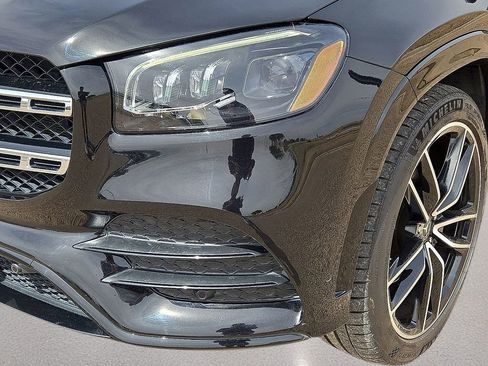Used 2021 Mercedes-Benz GLS 580 4MATIC image 9