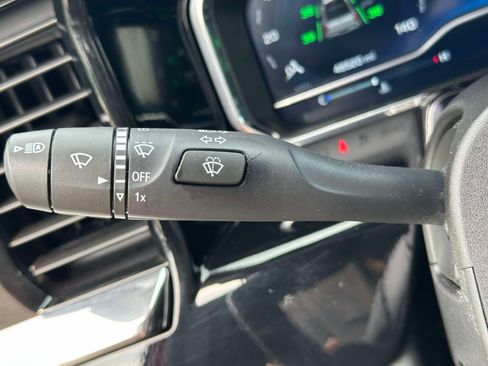 Used 2023 Chevrolet Silverado 1500 LTZ AWD/4WD image 16