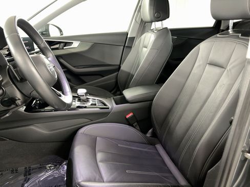 Used 2021 Audi A4 2.0T Premium w/ Convenience Package image 5