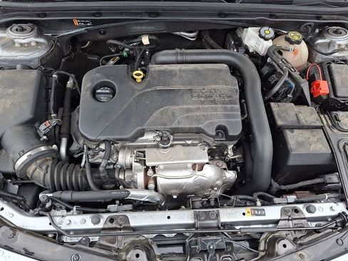 Used 2024 Chevrolet Malibu LT FWD image 28