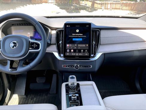 New 2026 Volvo XC90 T8 Plus w/ Protection Package AWD/4WD image 9