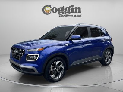 Certified 2023 Hyundai Venue Limited