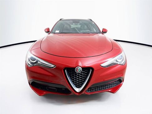 Used 2019 Alfa Romeo Stelvio Ti Sport w/ Quick Order Package 22S Sport AWD/4WD image 28