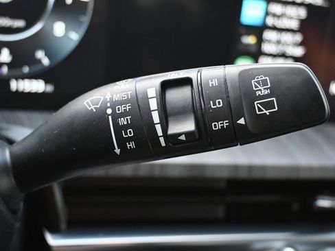 Used 2025 Kia Telluride SX image 38