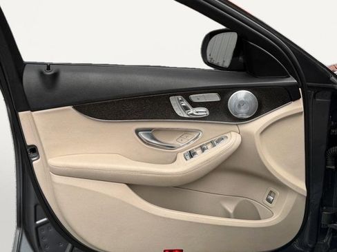 Used 2020 Mercedes-Benz C 300 4MATIC Sedan image 14