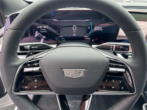 New 2025 Cadillac Lyriq Sport image 25