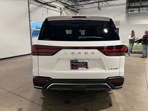 Used 2024 Lexus LX 600 F Sport AWD/4WD image 4