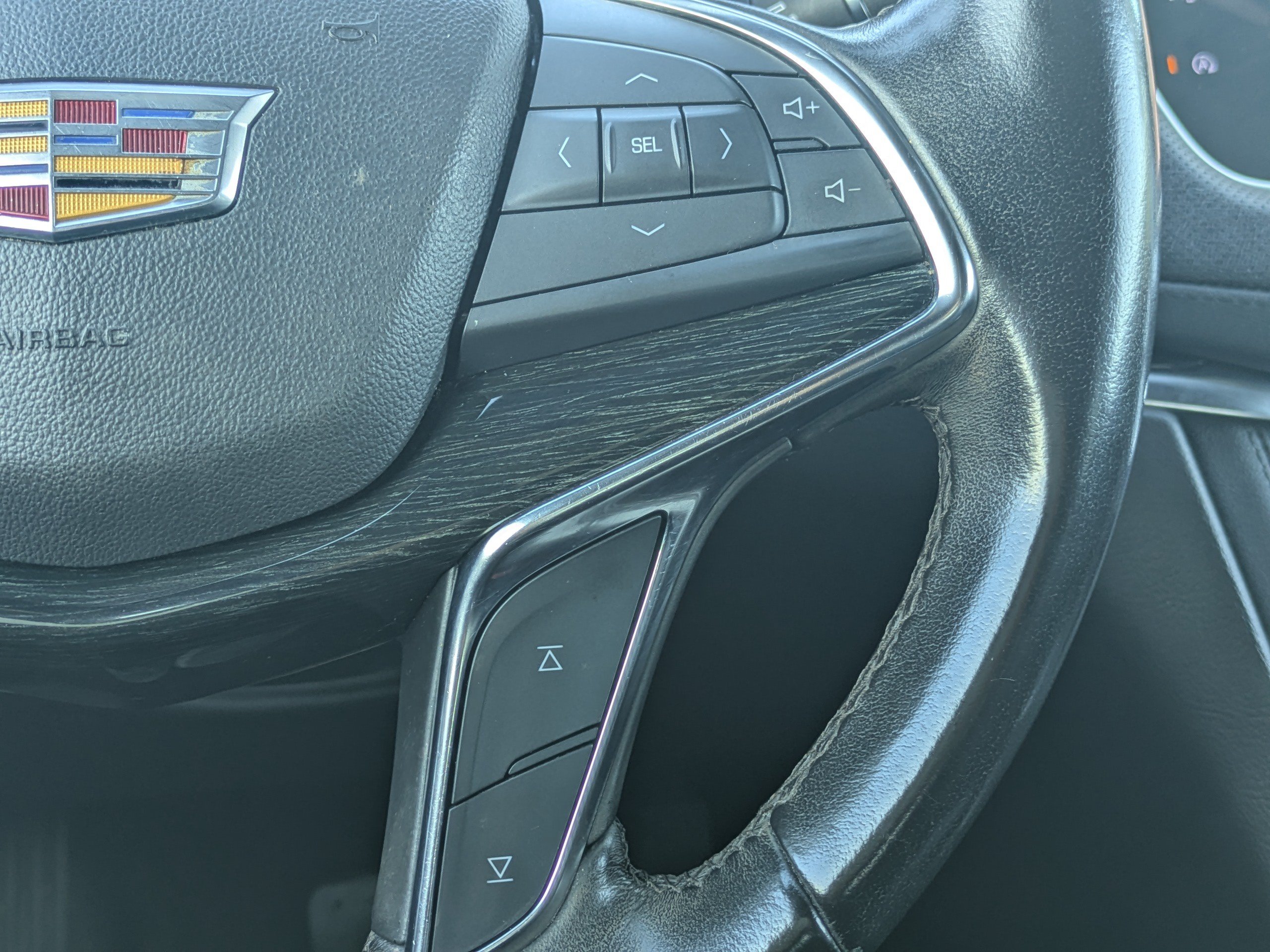 Used 2022 Cadillac XT5 Premium Luxury FWD image 27