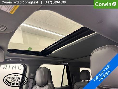 Used 2019 Lincoln Navigator L Reserve w/ Cargo Package AWD/4WD image 27
