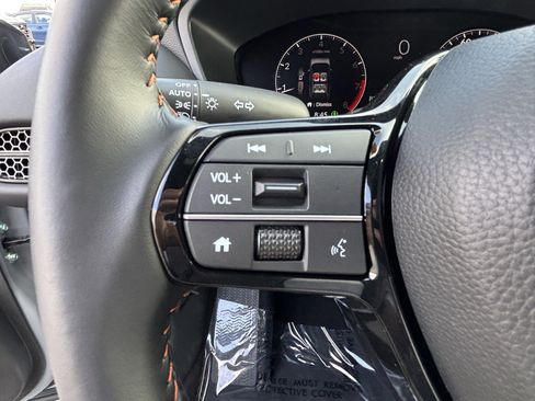 Certified 2026 Honda HR-V Sport image 25