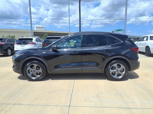 Used 2025 Ford Escape ST-Line FWD image 3