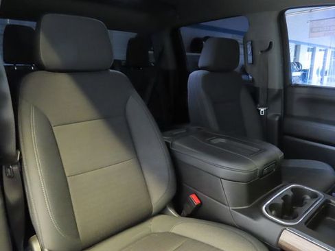 Used 2021 Chevrolet Silverado 1500 LT Trail Boss AWD/4WD image 6