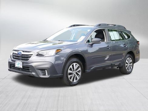 Used 2022 Subaru Outback AWD/4WD image 3