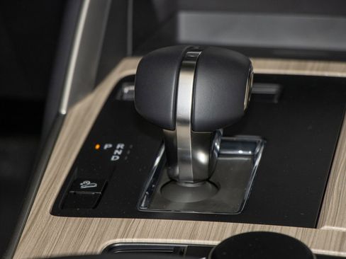 Used 2025 MAZDA CX-90 3.3 Turbo w/ Preferred Package image 25