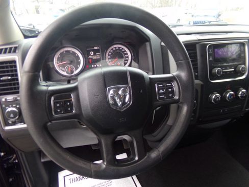 Used 2018 RAM 1500 Express image 13