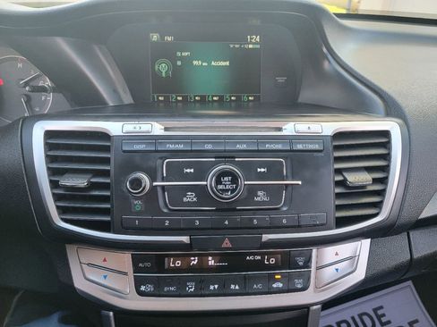 Used 2015 Honda Accord Sport image 20