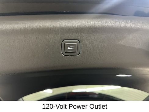 Used 2024 Buick Enclave Essence w/ Experience Buick Package image 28