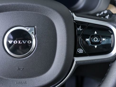 New 2026 Volvo XC60 B5 Plus w/ Protection Package Premier image 10