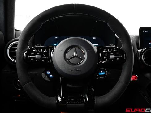 Used 2021 Mercedes-Benz AMG GT Black Series image 38