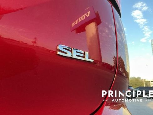 Used 2023 Mitsubishi Outlander SEL FWD image 11