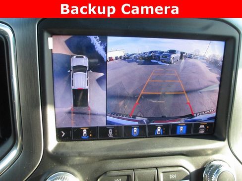 Used 2022 GMC Sierra 3500 Denali w/ Denali Ultimate Package image 17