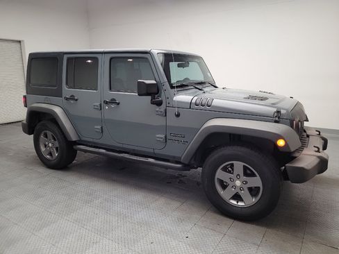 Used 2015 Jeep Wrangler Unlimited Sport w/ Connectivity Group AWD/4WD image 11