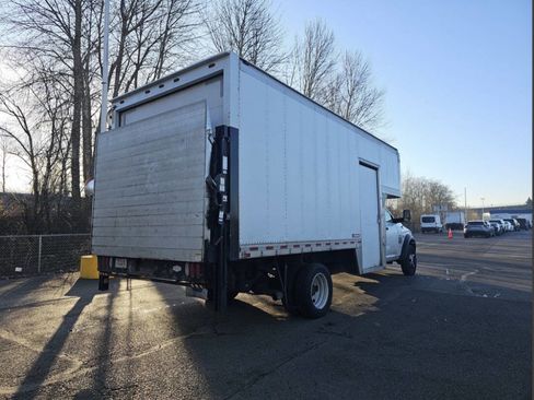 Used 2017 RAM 5500 Tradesman w/ Power Accessory Group image 4