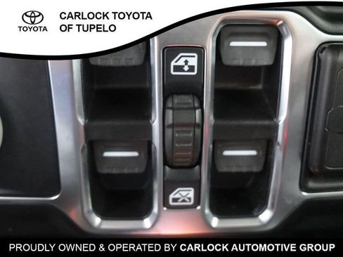 Used 2021 Jeep Wrangler Unlimited Sahara image 16