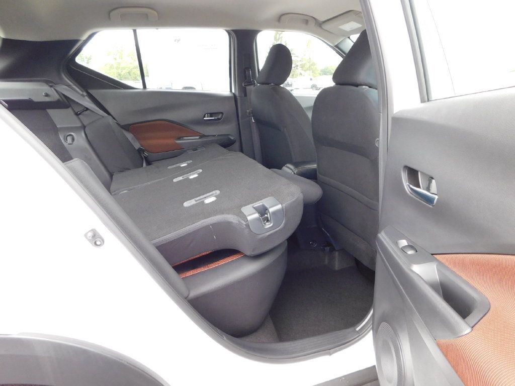 Used 2024 Nissan Kicks SR FWD image 23