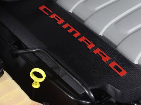Used 2021 Chevrolet Camaro LT RWD image 18