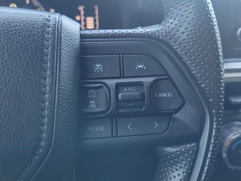 Certified 2025 Toyota Tacoma SR5 AWD/4WD image 20
